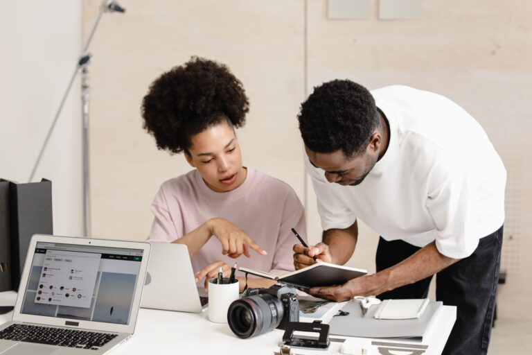 How Small Businesses Can Work With Micro-Influencers on a Tight Budget
