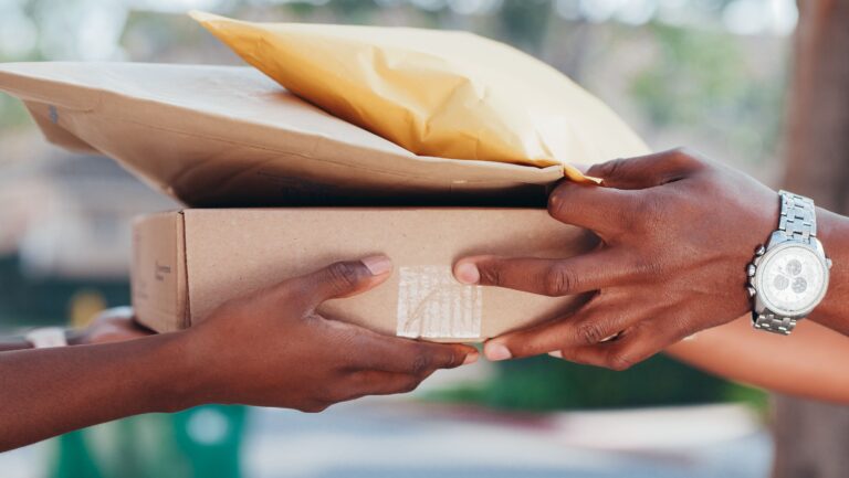 How to Create a Hassle-Free Return Policy That Actually Builds Customer Trust